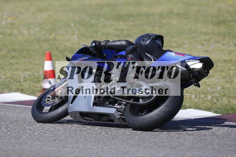 /10 20.04.2026  Pluess Moto Sport ADR/Freies Fahren/57